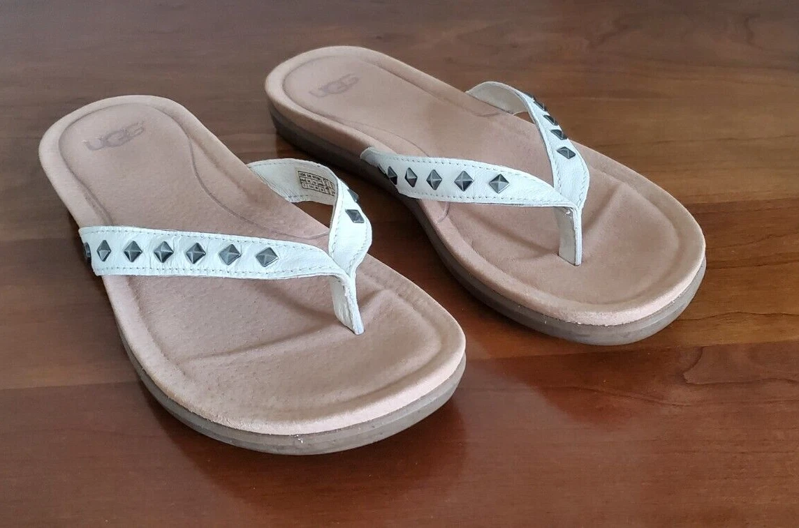 Sandalo donna Ugg ~ taglia 7 ~ nuovo senza etichetta