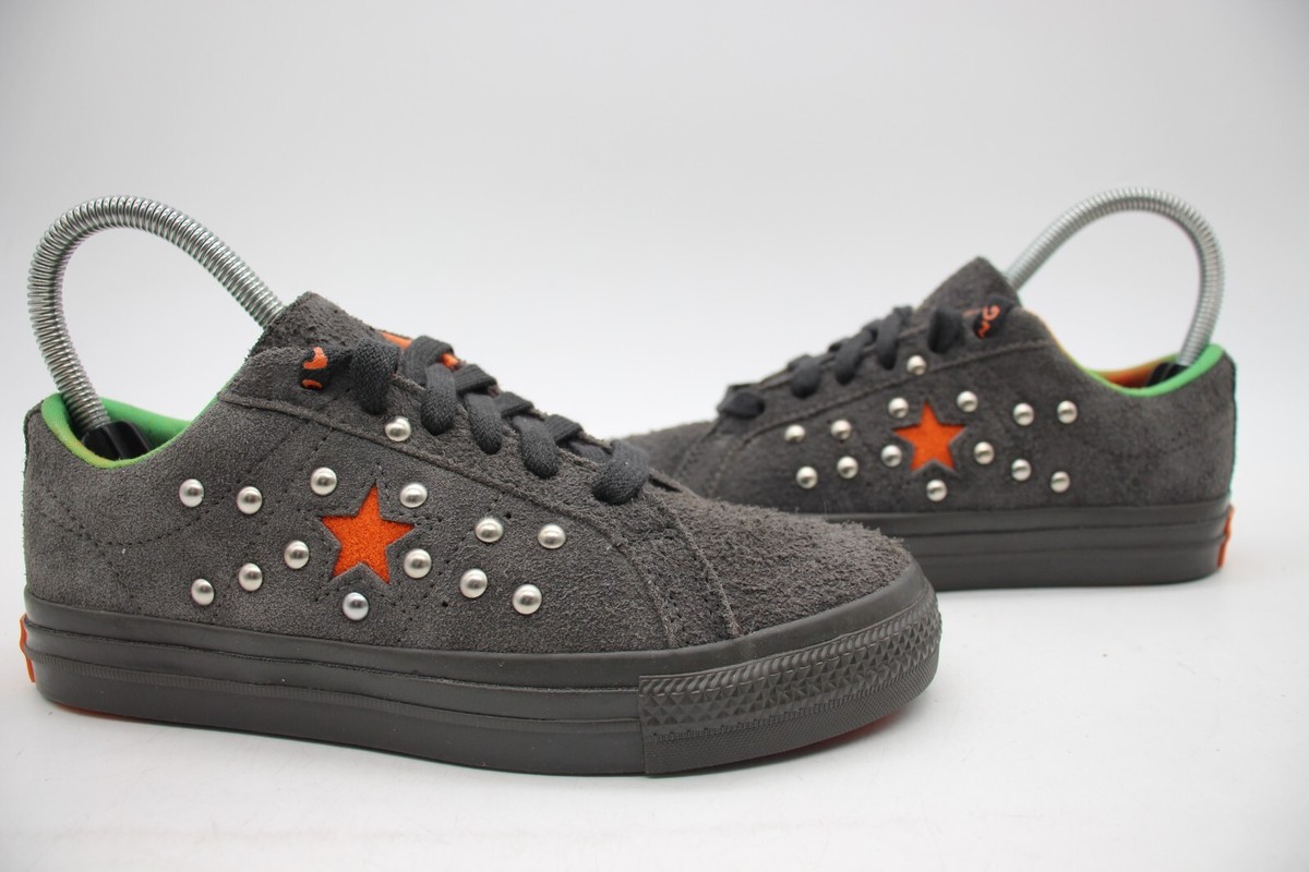 NWOB Converse One Star A Burning Star Sneakers Low Women's Size