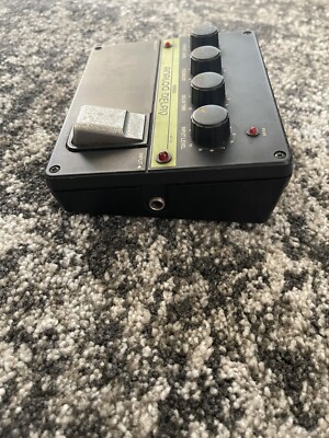 Yamaha AD-10 Analog Delay Echo Rare Vintage Guitar Effect Pedal