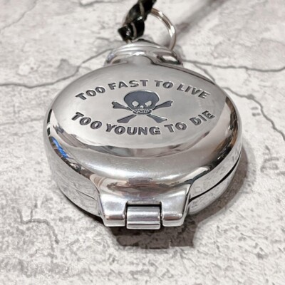 Vivienne Westwood TOO FAST TO LIVE TOO YOUNG TO DIE Portable