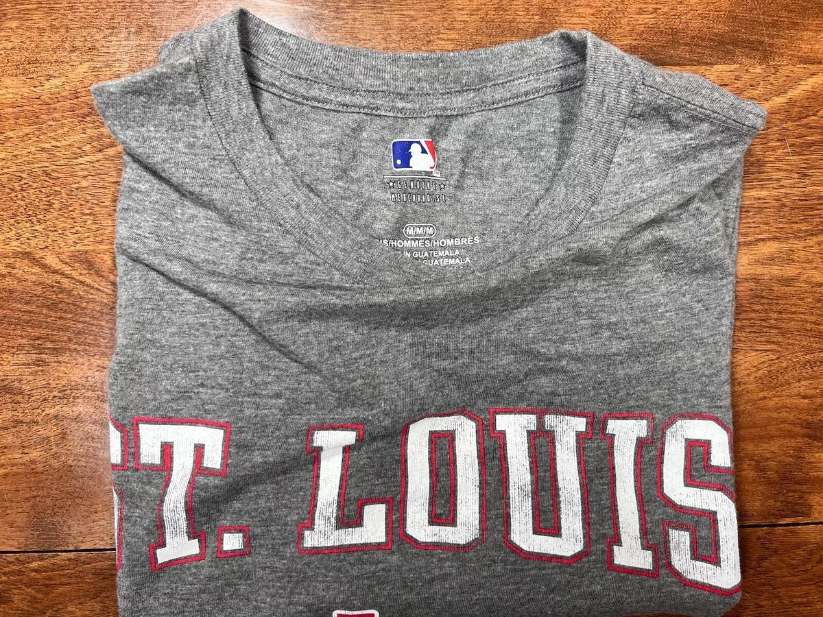 Genuine Merchandise Men's MLB St Louis Cardinals V Neck Short