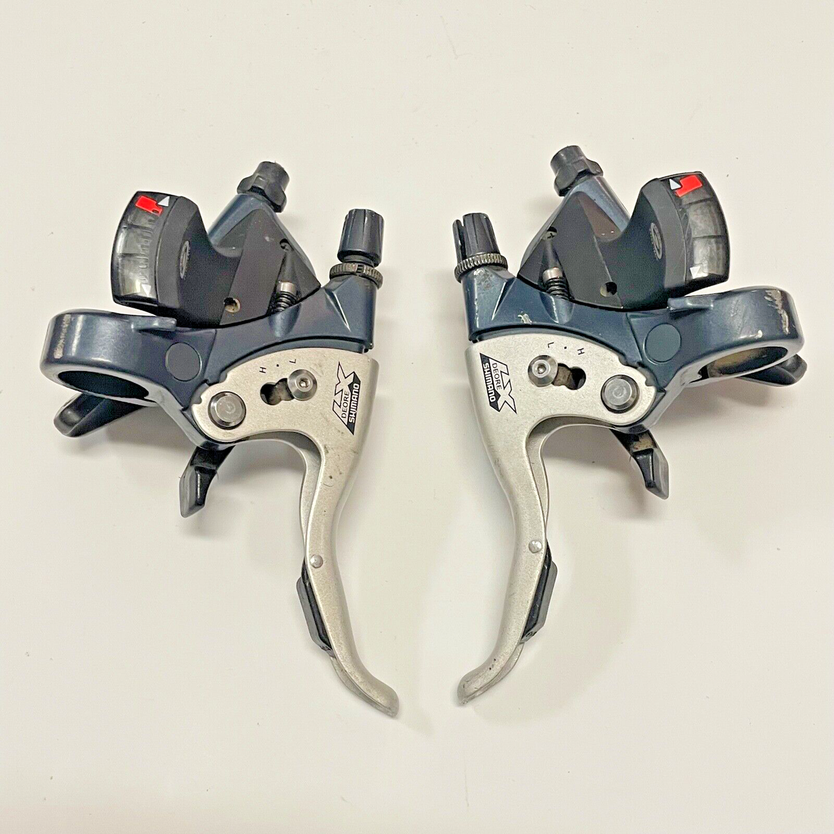 Shimano Deore LX ST-M570 3x9 Trigger Shifter V-Brake Lever