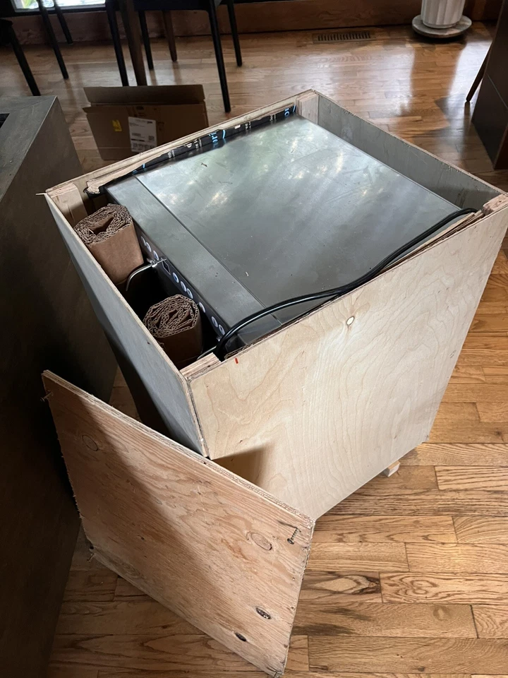 Dispensador de vino de cuatro botellas Vinotemp acero inoxidable VT-PRWINEDIS4S (SC-A) Foto 4 de 4