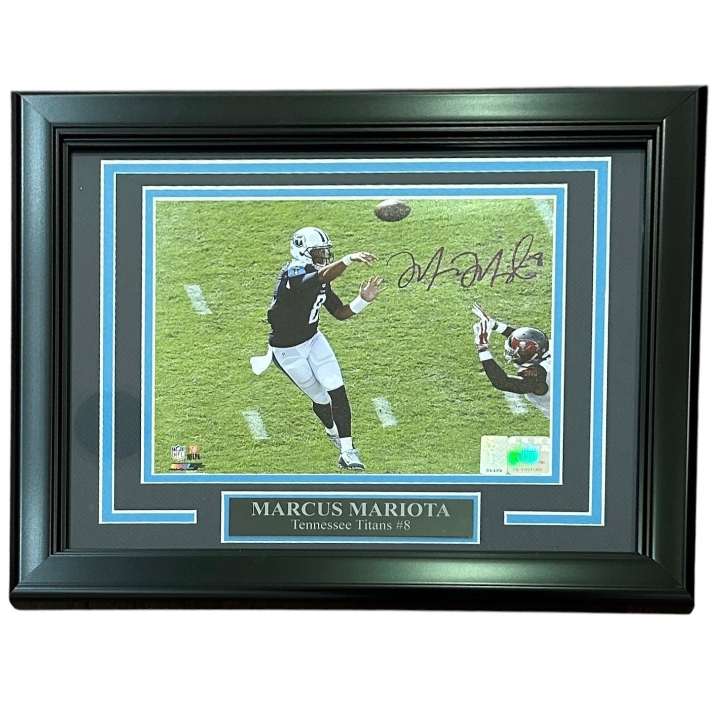 Marcus Mariota Autographed Signed Tennessee Titans (1st NFL Game) Framed 8x10 Photo - M 