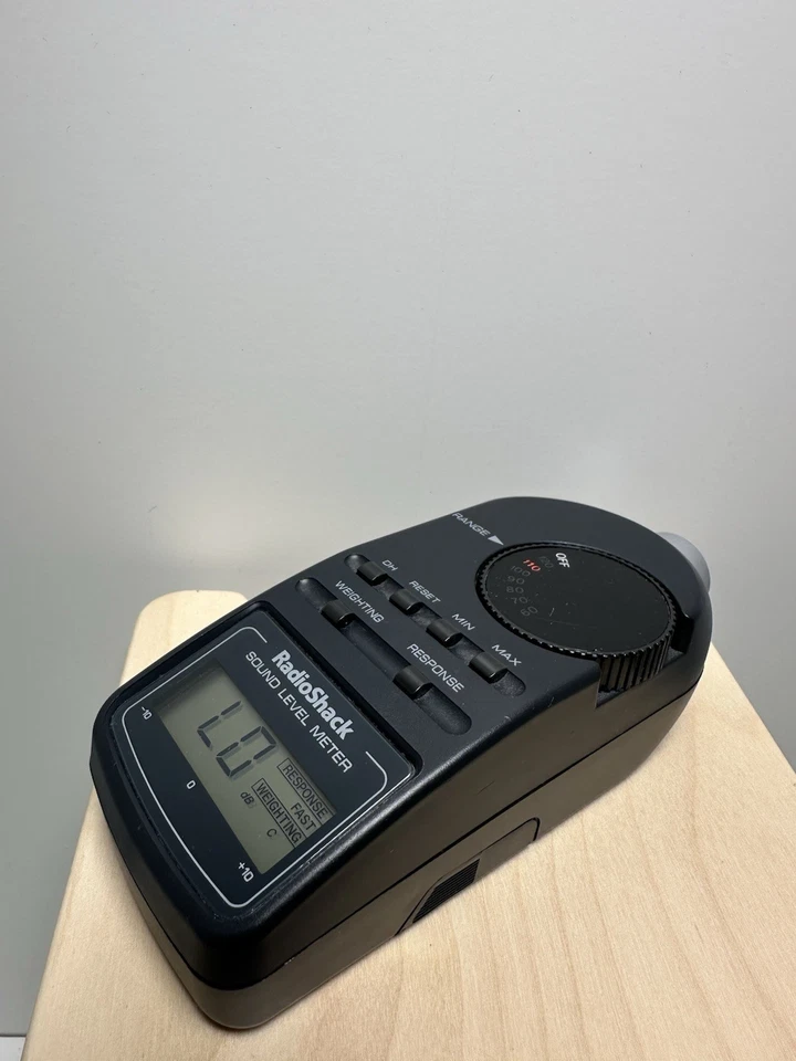 Medidor de nivel de sonido digital Radio Shack 33-2055 probado Foto 3 de 4
