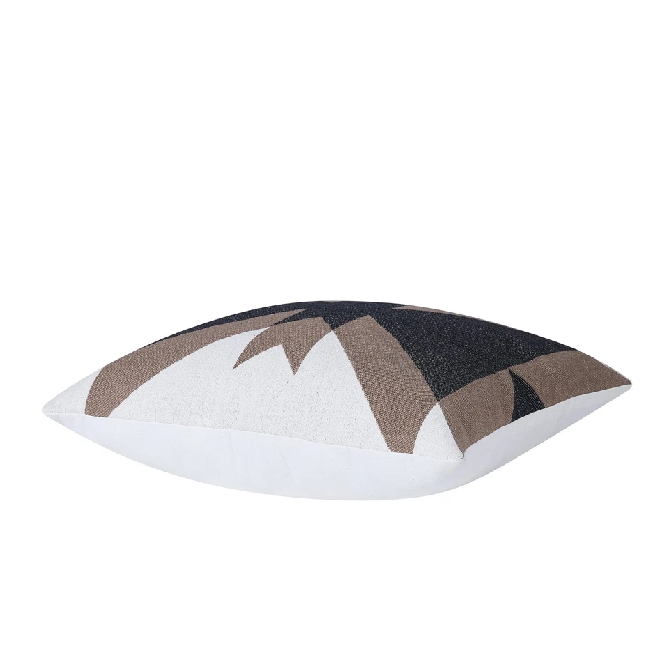 18" x 18" Multicolor Aztec Geometric Cotton Throw Pillow - Image 3 of 4