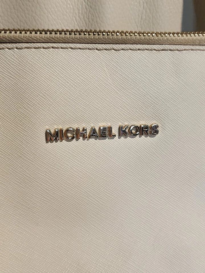 Michael Kors Charlotte Saffiano White Leather Large Tote Bag Purse - Image 4 of 4