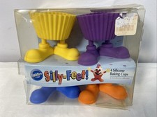 Wilton Silly Feet Set of 4 Silicone Baking Cups for Cupcakes - NEW in Box