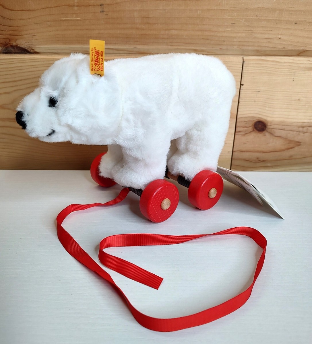 Steiff シュタイフ車輪に乗る白熊Polar Bear on Wheels STEIFF Polar Bear On Wheels 2006 Steiff, Steiff Classic, Steiff