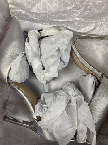 Jewel Badgley Mischka Jazmine Women's Silver Heels JW2625,US Size 6.5 - Picture 9 of 10