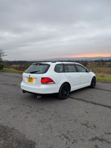 Volkswagen Golf Estate 1.4 Dsg Auto LOW MILES - Picture 7 of 24