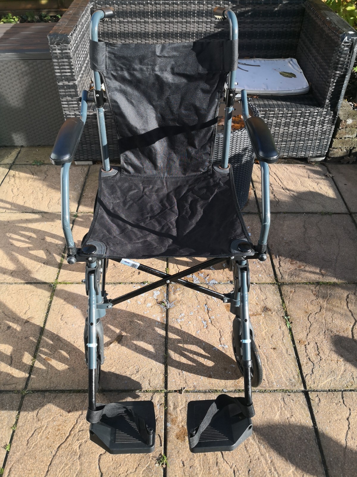LIGHTWEIGHT FOLDING WHEELCHAIR eBay