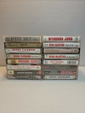 Lot of female country stars cassettes various see pics Tape Music Reba Yearwood
