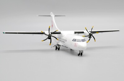 Hokkaido Air System ATR42-600 Reg: JA12HC Scale 1:200 EW Wings