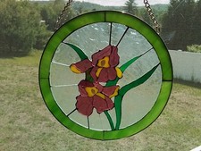 7" PURPLE YELLOW IRIS FLOWER STAINED GLASS VINTAGE SUNCATCHER WINDOW DRESSING