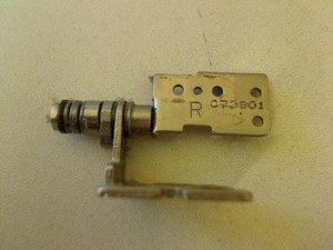 TFT LCD Display Scharnier Rechts (R) Asus V1S V1S-AJ080E