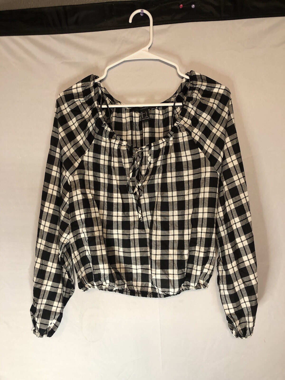 Women’s ￼Forever 21 Long Sleeve Plaid Blouse Size Large