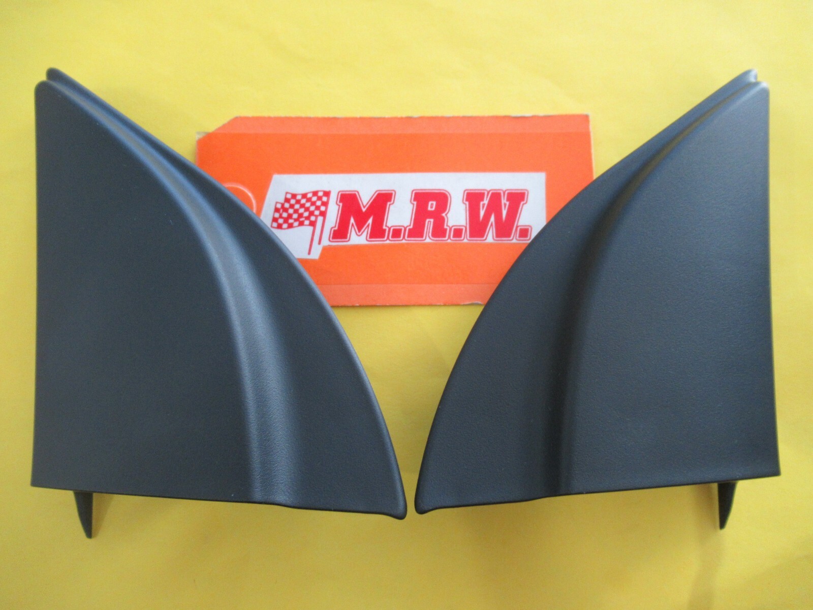 DOOR PANEL DOOR MIRROR BOLT COVER TRIM CORNER DRIVER PASSENGER HONDA CR