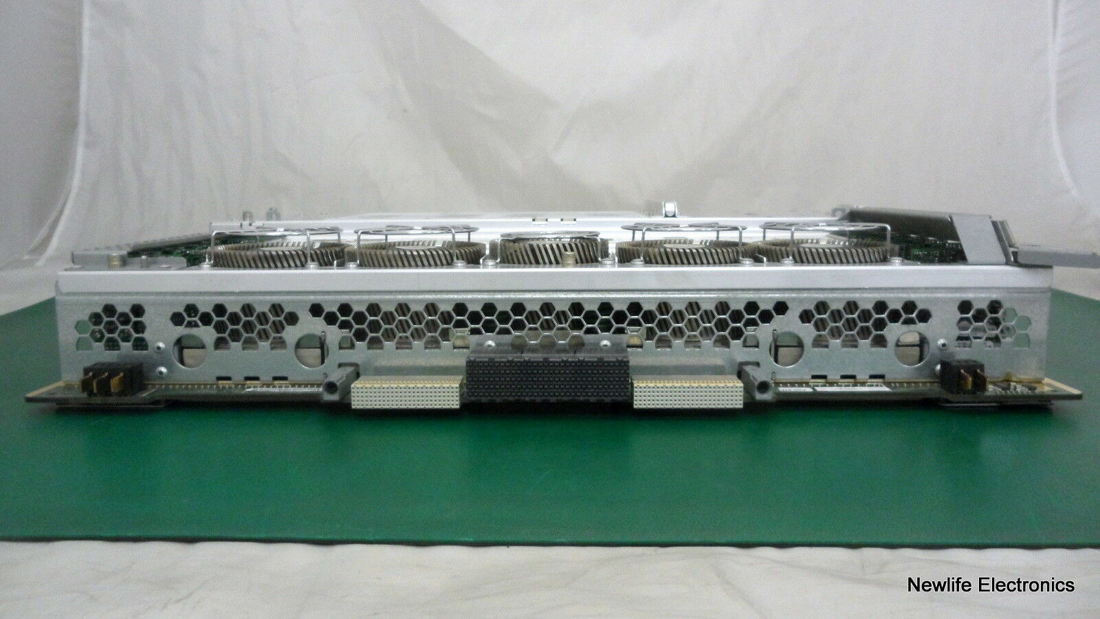 Picture 3 of 6