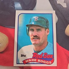 Topps 1989 Wade Boggs #600 Base Set Boston Red Sox MLB Baseball Card