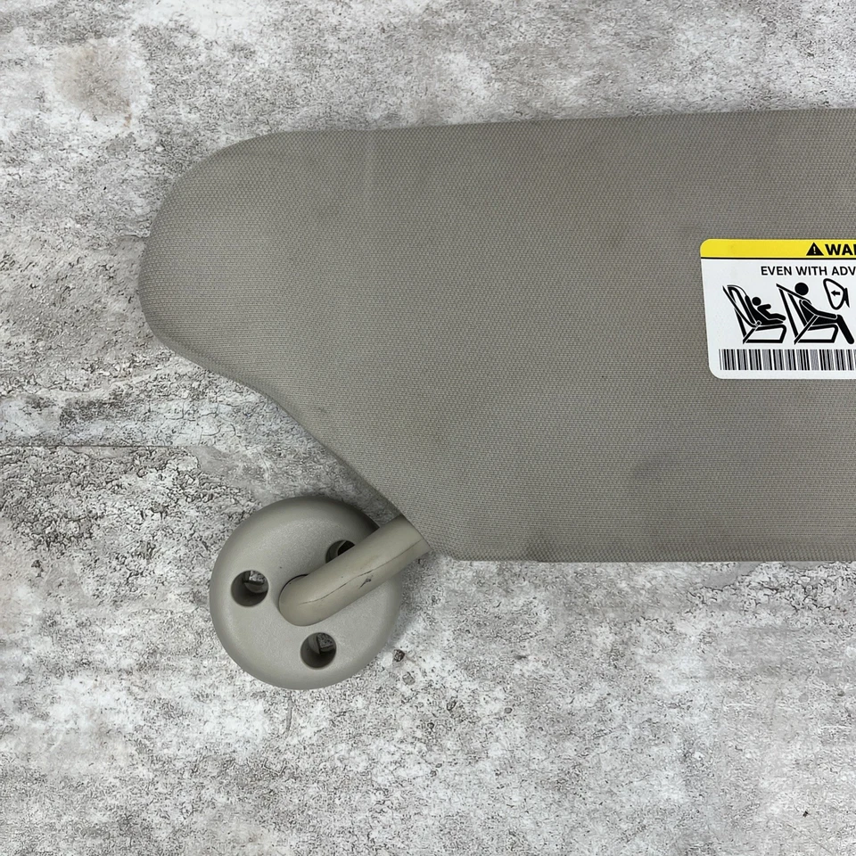 2008-2016 Dodge Grand Caravan Chrysler Town & Country Sun Visor Set Grey - Image 3 of 4