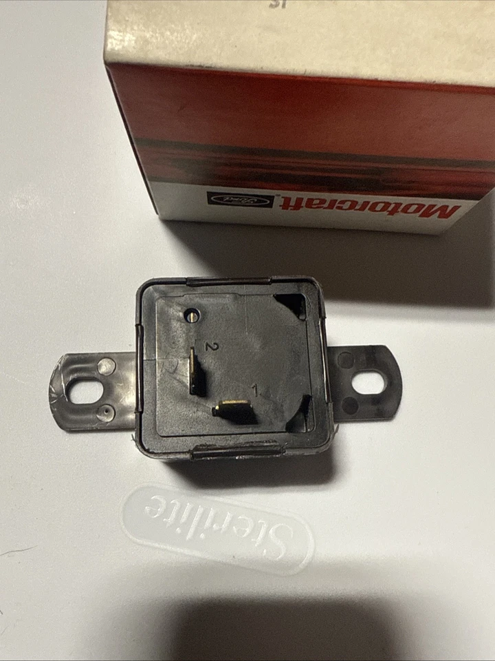 Motorcraft SF-555-A Indicator Flasher 1973-1977 Ford B500 F500 - D4TZ-13350-A - Image 3 of 4