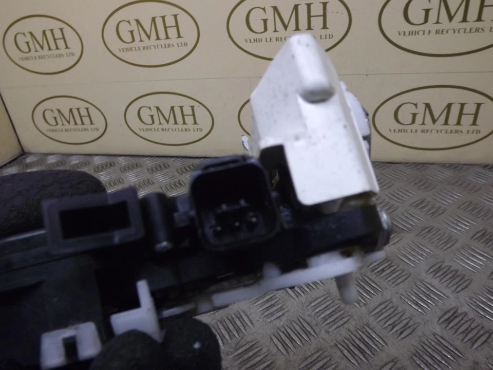 Cerradura puerta trasera lado cercano pasajero izquierdo mitsubishi lance mk5 2008-2011s Foto 4 de 4