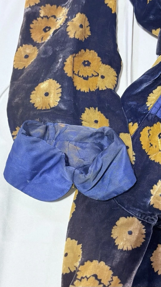 VTG MCM Men Velvet Robe Smoking Jacket Dressing Gown Satin Lined Blue Floral XL - Image 3 of 4