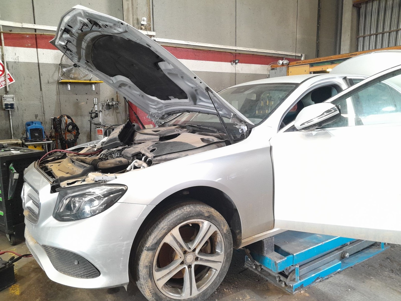 A2139067700 TAIL LIGHT OUTER LEFT / 2719798 FOR MERCEDES-BENZ CLASS E W213 E