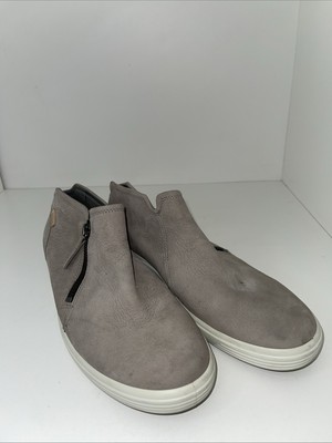 ECCO Soft 7 Low Cut Zip Bootie in Grey Rose Nubuck Leather Women's Size 10 EU 41