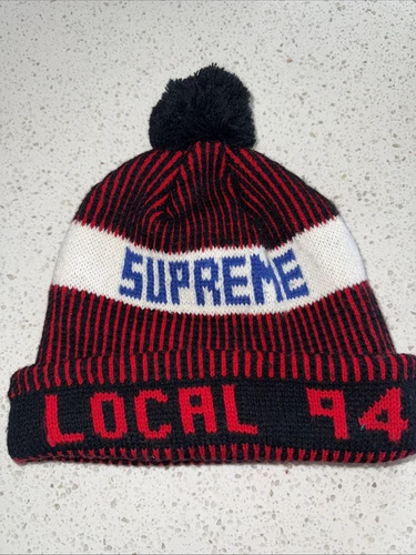 Bonnet Supreme Stripe Local 94 multicolore motif rare