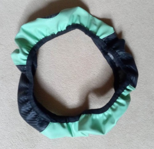 Lenkradhülle * grün & schwarz * originell * für Grün-Fans * z.B. Corsa, Seat u.a