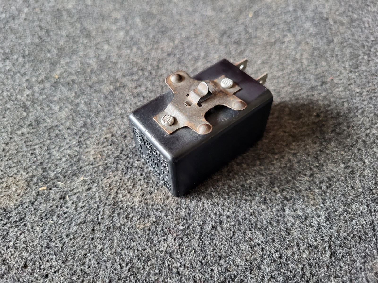 BmW E12 E28 Hazard Warning Relay 1364654 | eBay