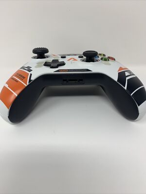 【未開封】Xbox One 専用ワイヤレス コントローラー タイタンフォール Amazon.com: Xbox One Wireless Controller - Titanfall Limited