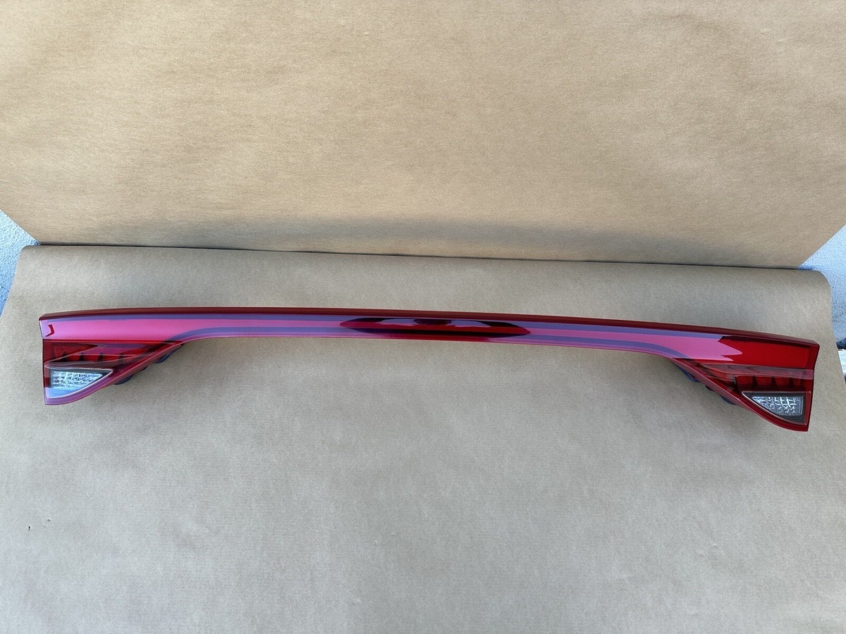 2022-2023 Kia Stinger Trunk Lid Mount LED Taillight Light Bar