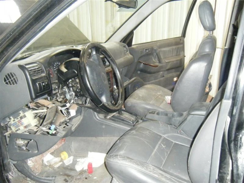 Husillo/nudillo delantero derecho pasajero compatible con 96-01 Passport 19681-1 Foto 4 de 4