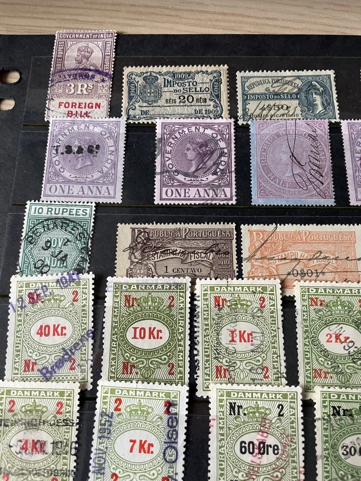 Estampillas del impuesto sobre la renta x 45 - varios valores y países Foto 2 de 4