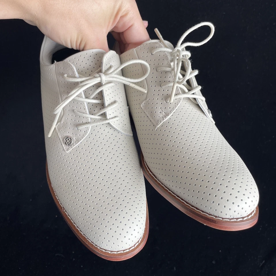 G/FORE Gallivanter Luxe Leather Golf Shoes - Stone US 9.5 Women’s RARE - Image 2 of 4