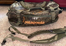 Borsone PATAGONIA Black Hole 55 L Lichene: Bacino verde versione lucida usato in ottime condizioni