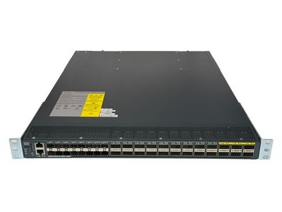 Switch Cisco UCS-FI-6332-16UP 16x SFP+ 10Gb 24x QSFP+ 40Gb 2x 650W PSU Rack Ears