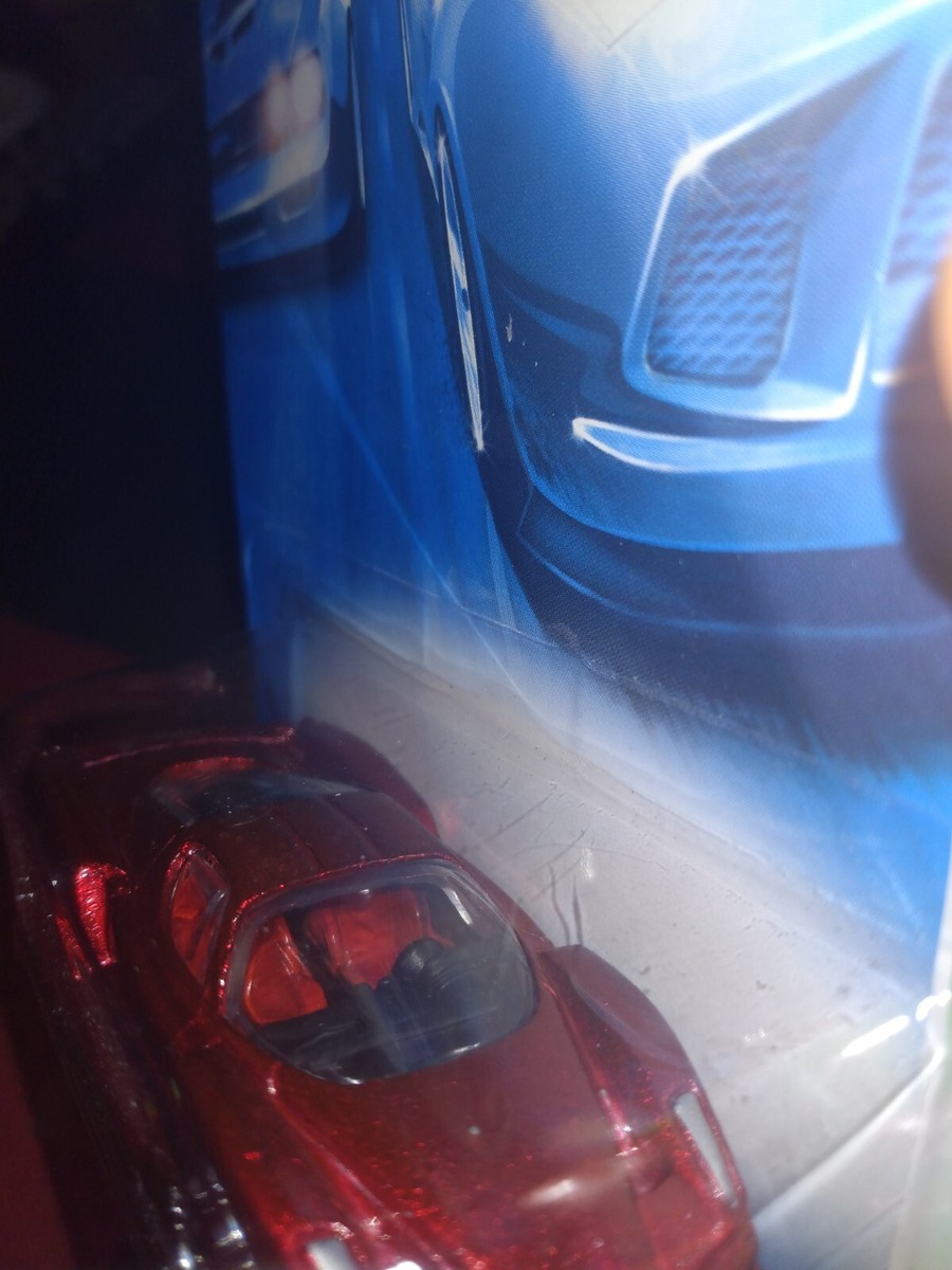 hot wheels 2007 super treasure hunt Enzo Ferrari, Red seat variant