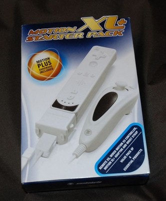 Snakebyte Wii Motion XL+ Starter Pack - white ( also works with WiiU)