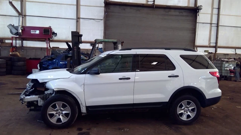 Carrier Rear Fits 10-19 TAURUS 6359514 Foto 3 de 4