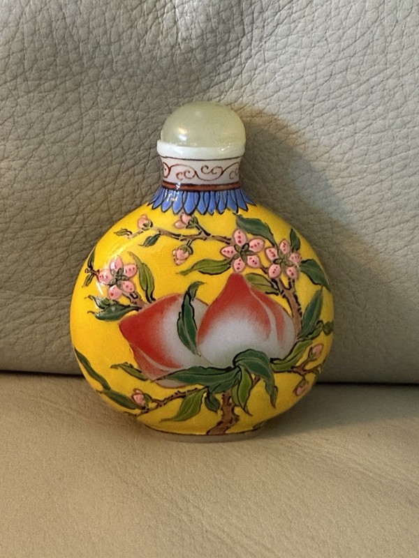 3” Vintage Chinese Handmade Glass Snuff bottle