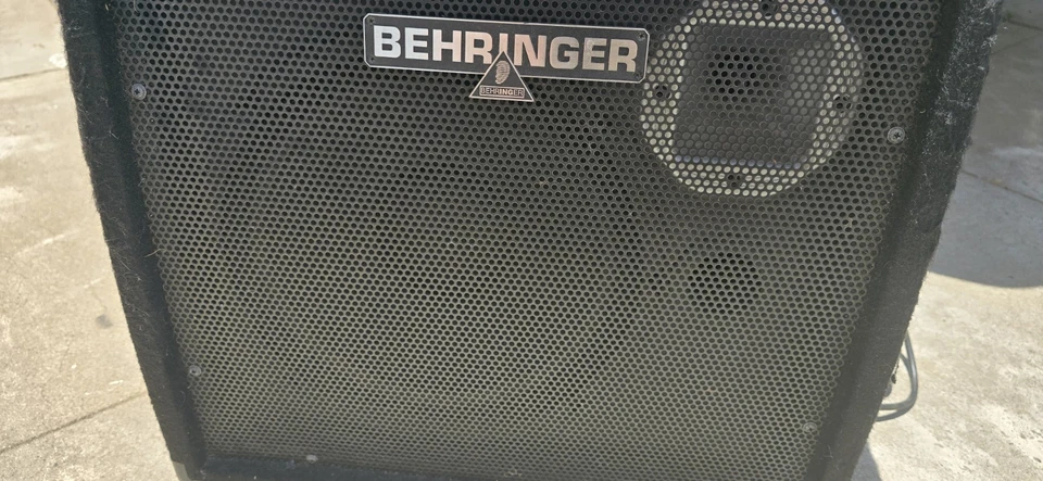Behringer K900FX Ultratone 90W 1x12" RMS Keyboard Pro Audio Amplifiers Used-Test - Image 2 of 4