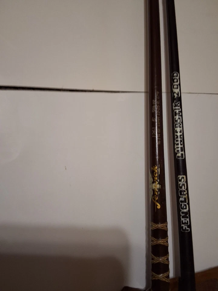 2 VINTAGE FENWICK CASTING RODS FENGLASS LUNKERSTIK 2000 & LUNKERSTIK 1261 - Image 2 of 4