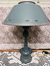 Vintage Toleware 25” French Blue W/Pink Flowers Table Lamp W/Frosted Chimney