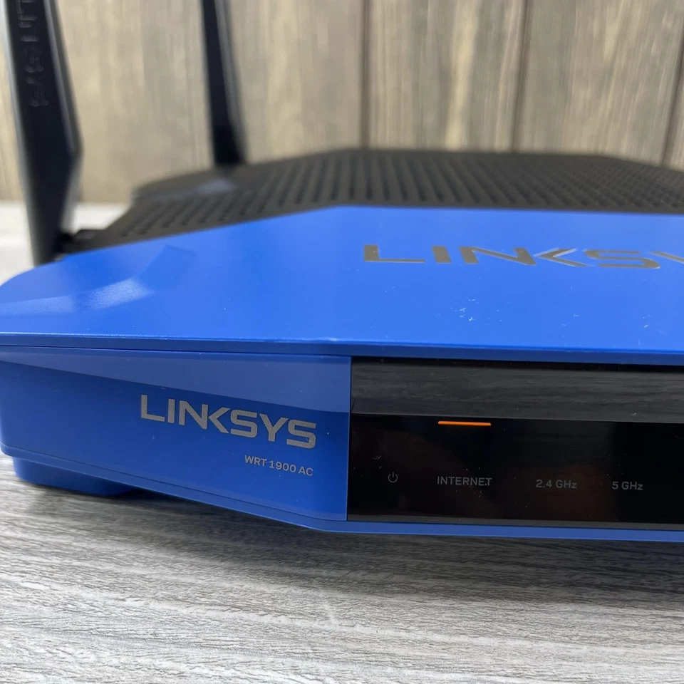 Linksys WRT1900AC V2 1300 Mbps 4 Port Dual-Band Wi-Fi Router Tested Works - Image 2 of 4