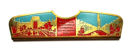 1939 San Francisco Golden Gate International Exposition Metal Comb Case