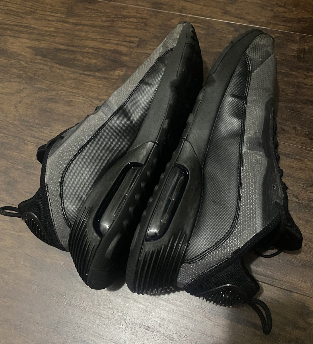 Nike Air Max 2090 Running Shoes Black BV9977-001 Men display picture 1